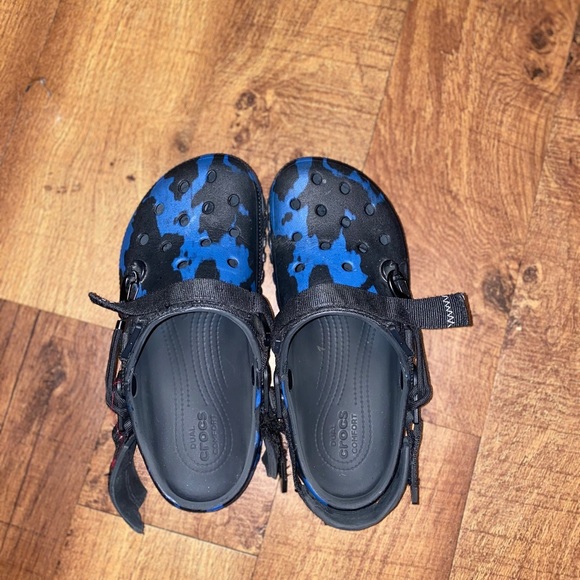 Crocs - Picture 3 of 5